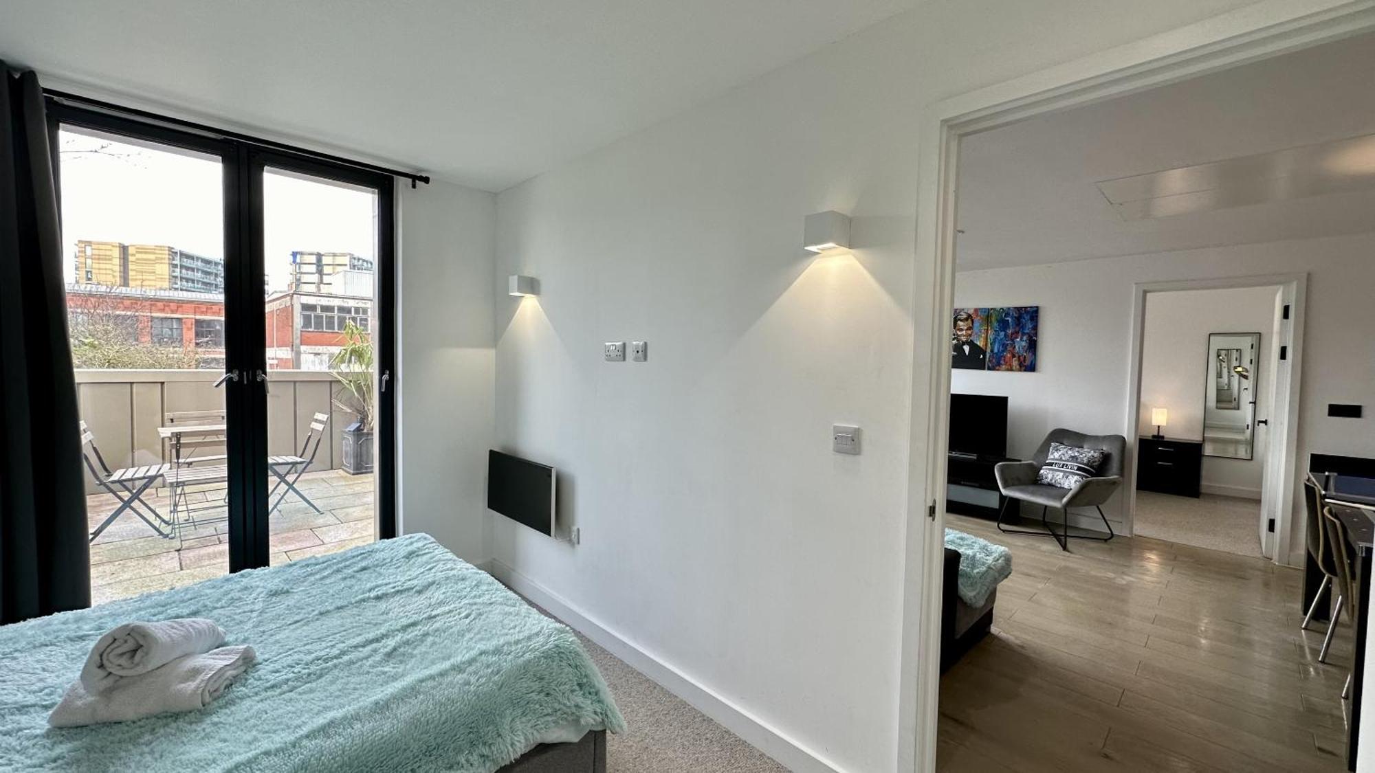 Lux Livin' Apartments - Luxury 2 Bed Apartment With Sky Garden Mánchester Exterior foto